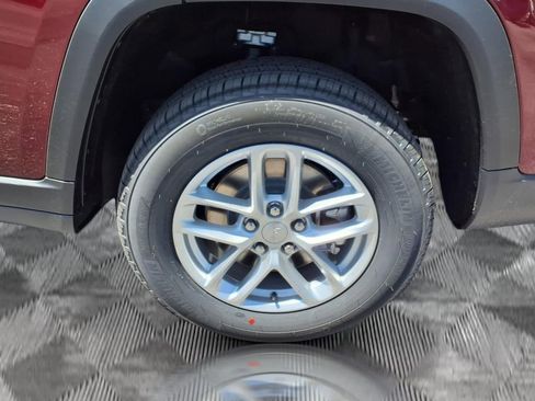 New 2026 Jeep Grand Cherokee L Laredo AWD/4WD image 21