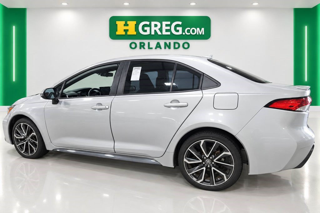 Used 2020 Toyota Corolla SE FWD image 2