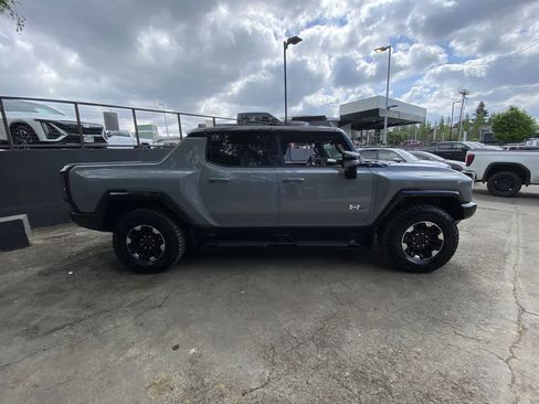 Used 2025 GMC Hummer EV 3X w/ Extreme Off-Road Package AWD/4WD image 7