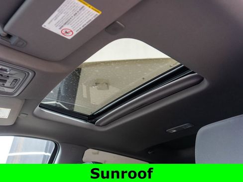 Used 2021 GMC Sierra 3500 SLT w/ SLT Premium Package image 12