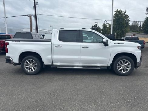 Used 2020 Chevrolet Silverado 1500 LTZ w/ LTZ Plus Package AWD/4WD image 6