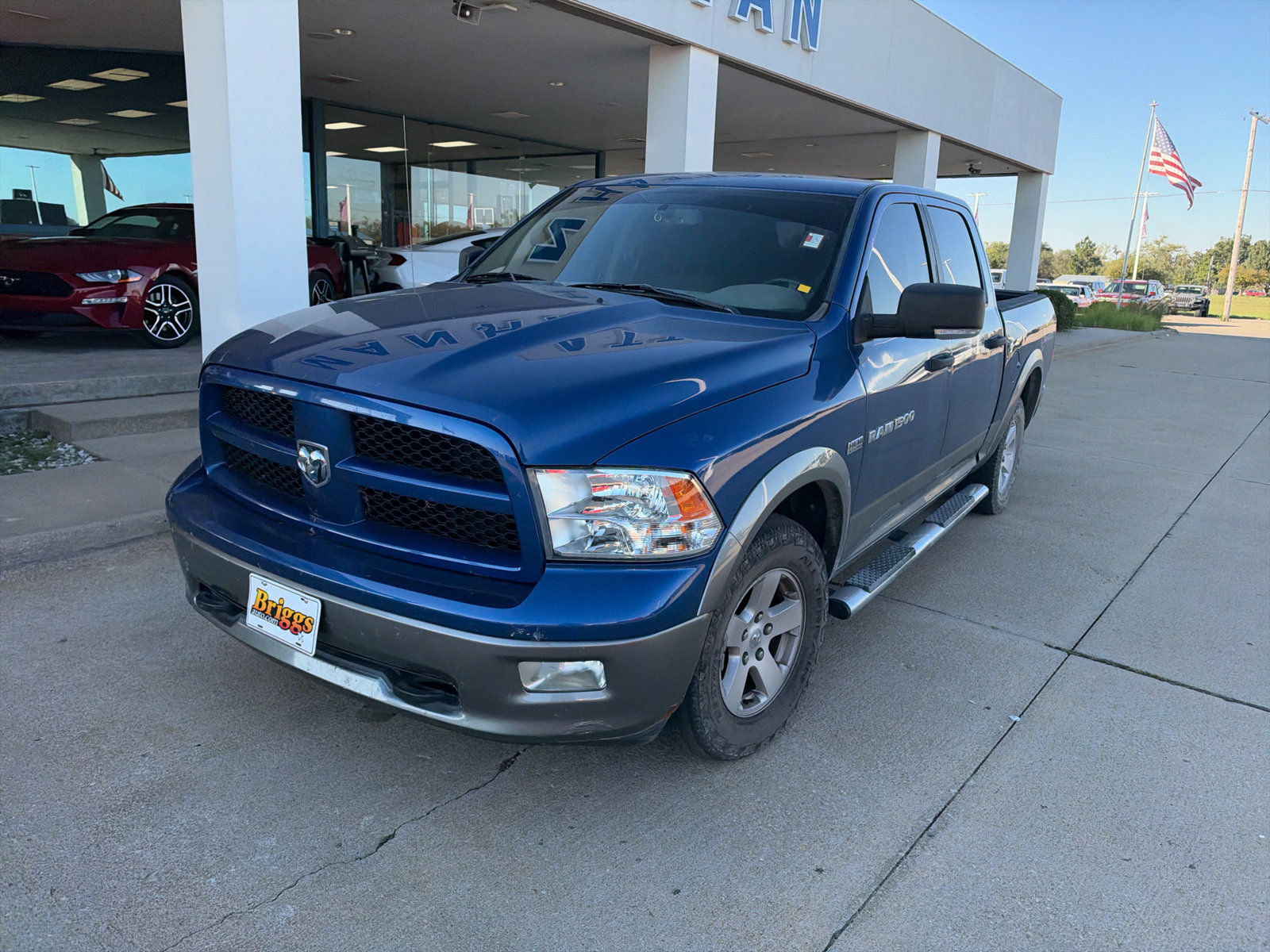 Used 2011 RAM 1500 Outdoorsman RWD image 2