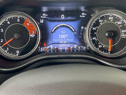 Used 2022 Jeep Cherokee Latitude Lux image 12