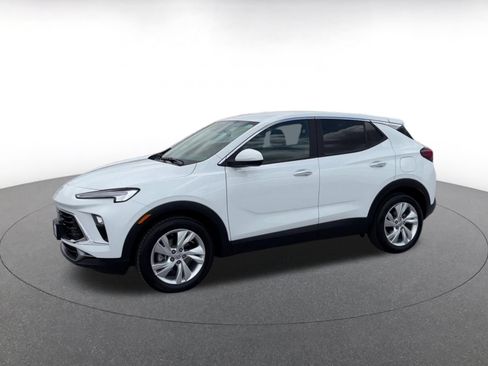 Used 2025 Buick Encore GX Preferred FWD image 7