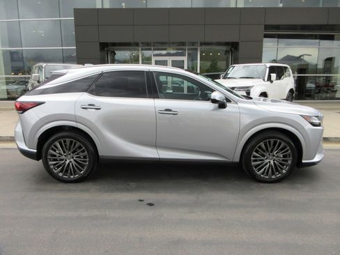 Used 2023 Lexus RX 350 AWD/4WD image 11