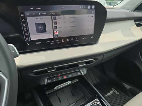 New 2026 Audi Q3 quattro 2.0T AWD/4WD image 20