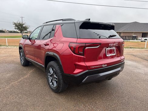 New 2026 GMC Terrain AT4 w/ Technology Package II AWD/4WD image 4