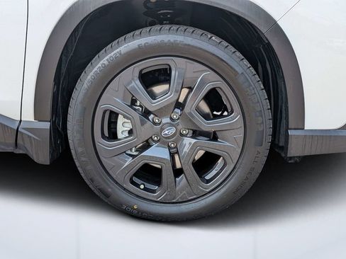 Used 2024 Subaru Ascent Onyx Edition w/ Popular Package Onyx AWD/4WD image 11