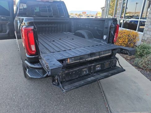 Used 2020 GMC Sierra 2500 Denali w/ Denali Ultimate Package image 30