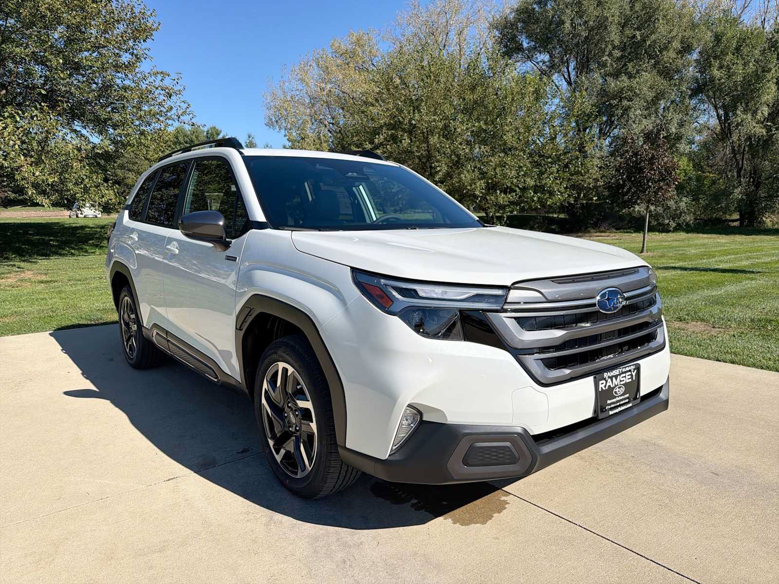 New 2026 Subaru Forester Touring AWD/4WD image 8