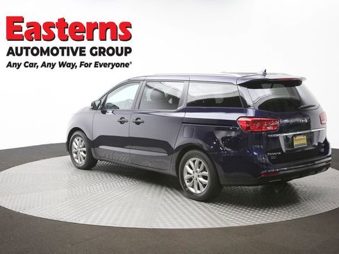 Used 2021 Kia Sedona EX image 65