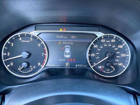 Used 2025 Nissan Altima 2.5 SV image 25