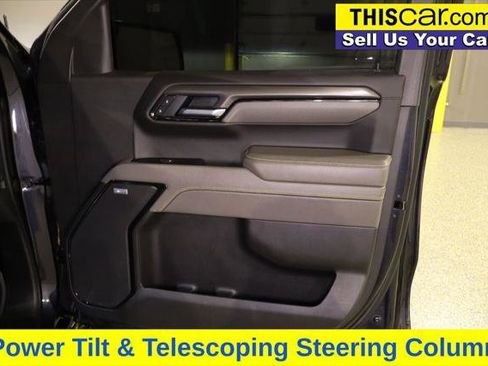 Used 2022 Chevrolet Silverado 1500 ZR2 w/ Technology Package image 29