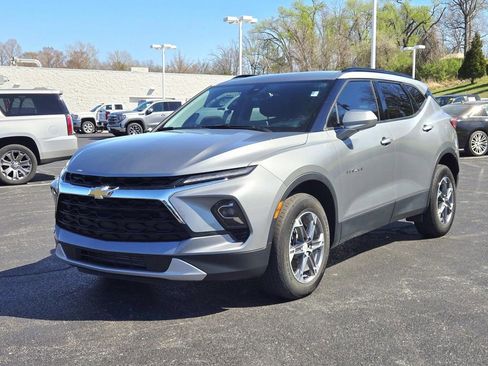 Used 2024 Chevrolet Blazer LT w/ Convenience Package image 8