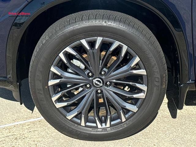 Used 2026 Nissan Rogue Platinum w/ Platinum Premium Package AWD/4WD image 4