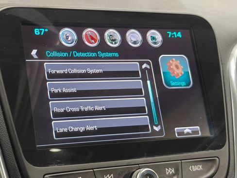 Used 2018 Chevrolet Equinox Premier image 45