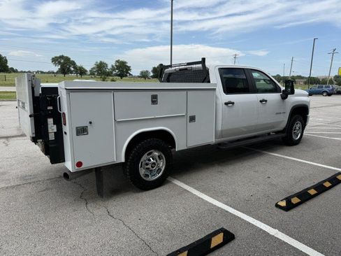 Used 2020 Chevrolet Silverado 2500 W/T w/ WT Convenience Package AWD/4WD image 2