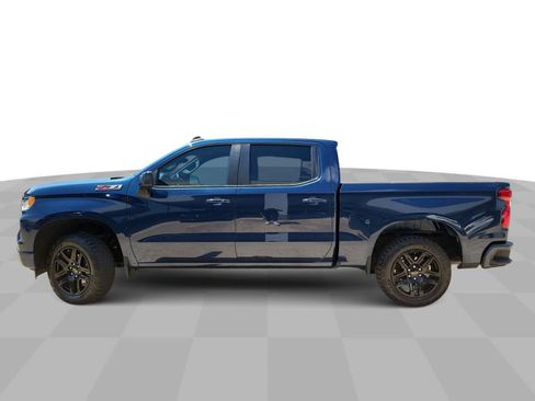 Used 2022 Chevrolet Silverado 1500 RST w/ Z71 Off-Road Package AWD/4WD image 5