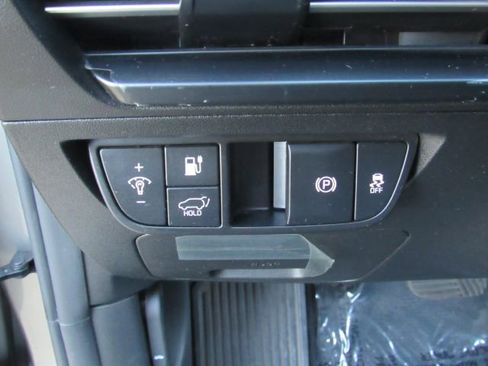 Used 2022 Kia EV6 Wind image 31