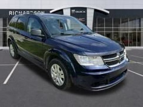 Used 2020 Dodge Journey SE w/ SE Popular Equipment Group FWD image 3