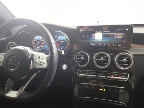 Certified 2021 Mercedes-Benz GLC 300 image 17