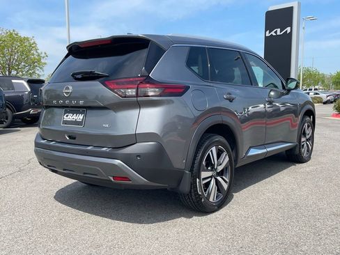 Used 2023 Nissan Rogue SL w/ SL Premium Package FWD image 8