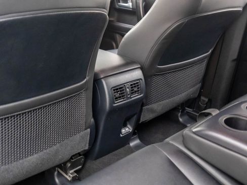 Used 2024 Toyota 4Runner TRD Off-Road Premium image 16