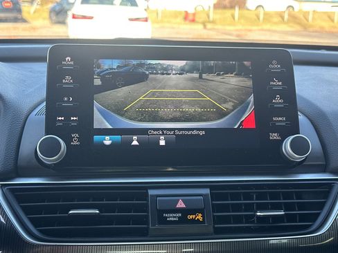 Used 2022 Honda Accord Sport image 28