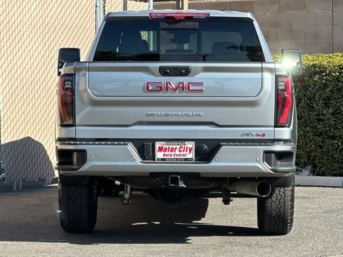 Certified 2025 GMC Sierra 2500 AT4 w/ AT4 Premium Plus Package AWD/4WD image 5