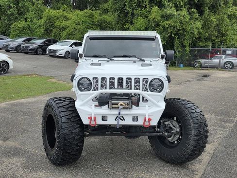 Used 2021 Jeep Wrangler Unlimited Rubicon AWD/4WD image 3