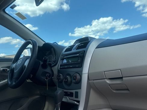 Used 2011 Toyota Corolla S FWD image 28
