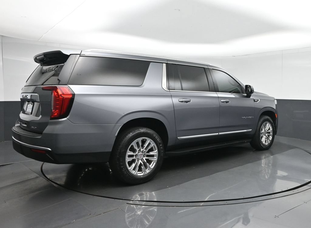 Used 2021 GMC Yukon XL SLT w/ SLT Premium Package AWD/4WD image 7