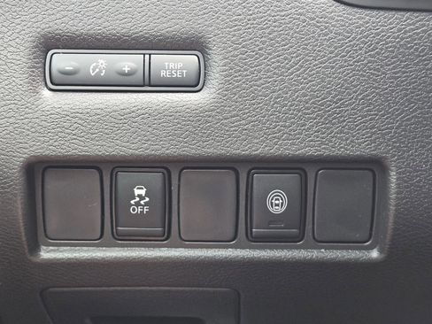 Used 2024 Nissan Murano SV w/ SV Midnight Edition Package FWD image 20