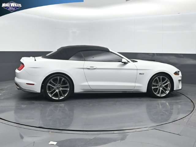 Used 2018 Ford Mustang GT Premium RWD image 8