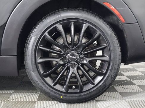 Used 2022 MINI Cooper Clubman S w/ Storage Package FWD image 16