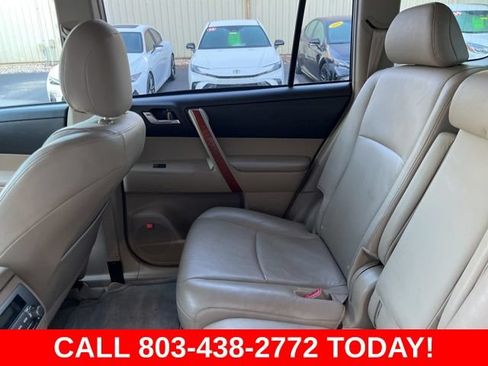 Used 2010 Toyota Highlander Limited AWD/4WD image 14