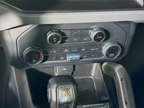 Used 2021 Ford Bronco Big Bend AWD/4WD image 16