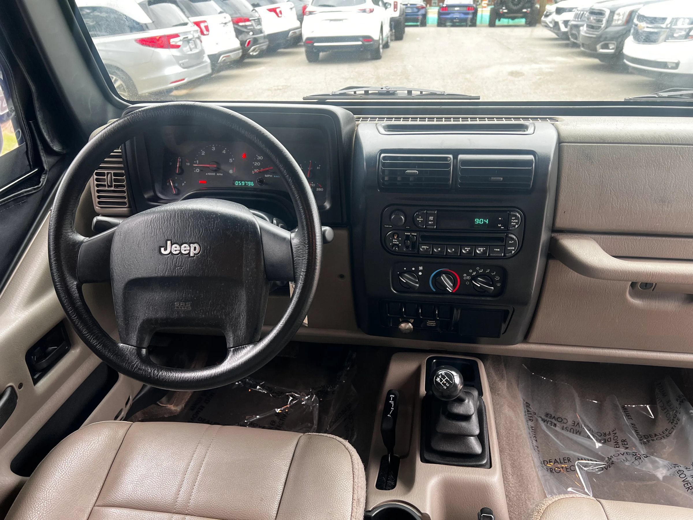 Used 2004 Jeep Wrangler X w/ Convenience Group AWD/4WD image 13