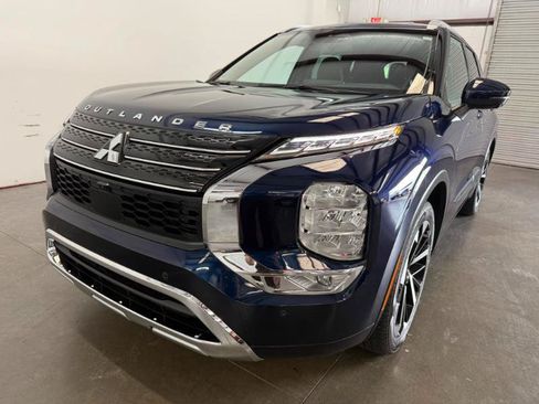 Used 2022 Mitsubishi Outlander SEL FWD image 6