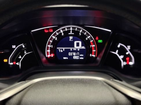 Used 2018 Honda Civic Sport image 20