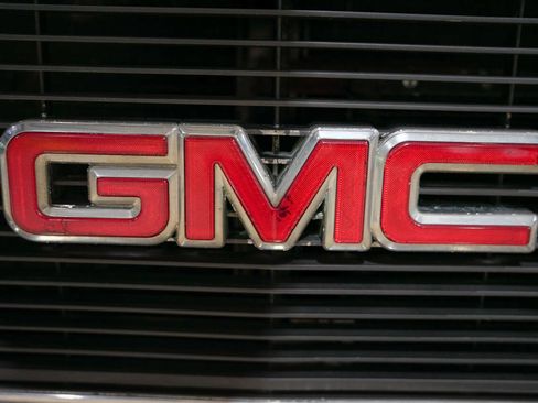 Used 1990 GMC Jimmy 4WD image 21