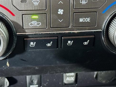 Used 2016 Toyota Tundra Platinum image 22