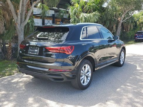 Certified 2025 Audi Q3 2.0T Premium Plus w/ Premium Plus Package AWD/4WD image 5