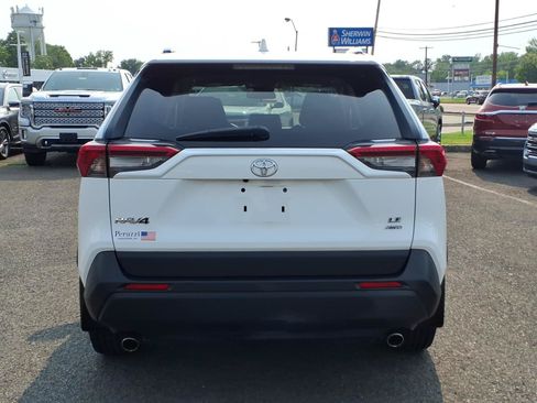 Used 2019 Toyota RAV4 LE w/ All Weather Liner Package AWD/4WD image 4