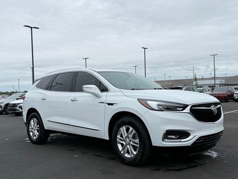Used 2019 Buick Enclave Essence FWD image 3