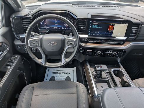 Used 2025 Chevrolet Silverado 1500 RST w/ Convenience Package II AWD/4WD image 18