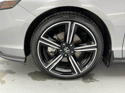 Used 2024 Honda Accord Sport image 18