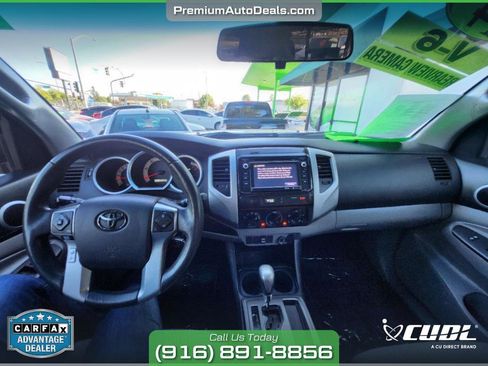 Used 2014 Toyota Tacoma PreRunner image 13
