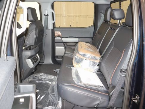 New 2025 Ford F350 Lariat w/ Lariat Ultimate Package image 13