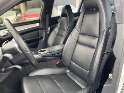 Used 2014 Porsche Panamera Turbo Executive AWD/4WD image 23